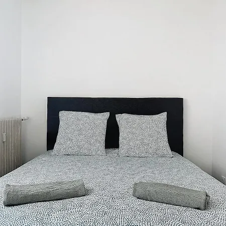 Le Grignan - Beaches 5 Min Walk & Terrace! Apartmán *