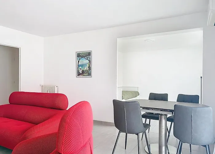 Le Grignan - Beaches 5 Min Walk & Terrace! * Toulon